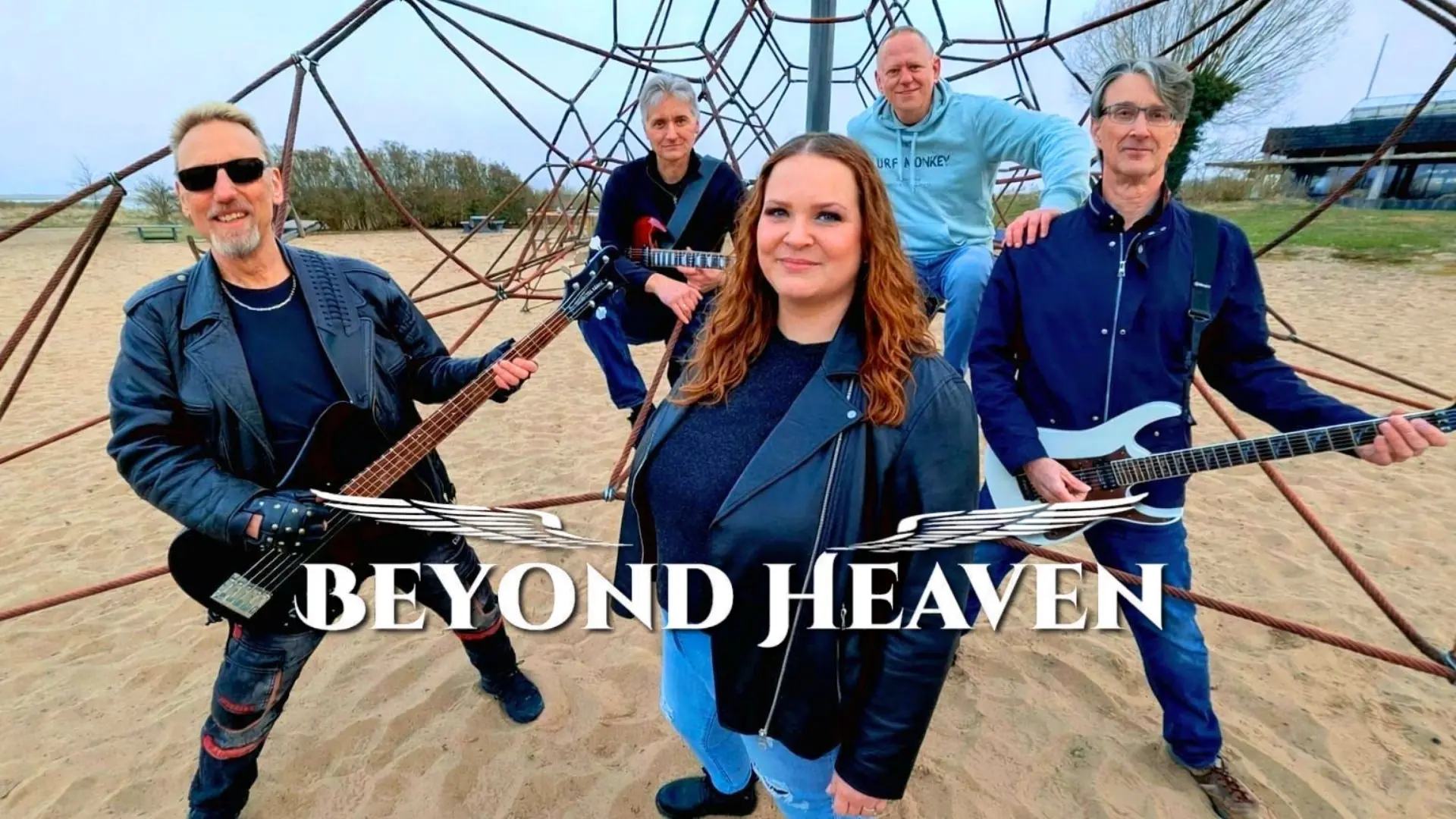 Beyond-Heaven-live-in-der-jahnhalle-bild-beyond heaven privat